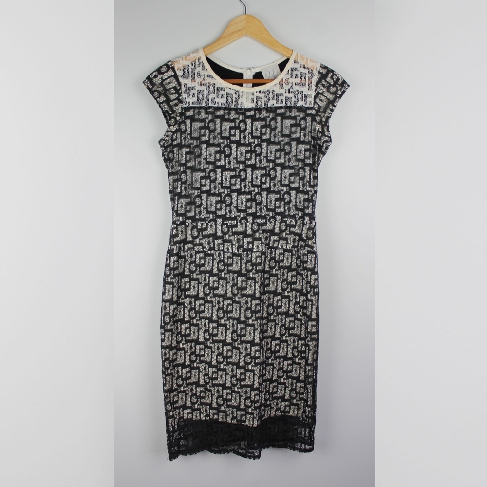 Black and White Lace Shift Dress